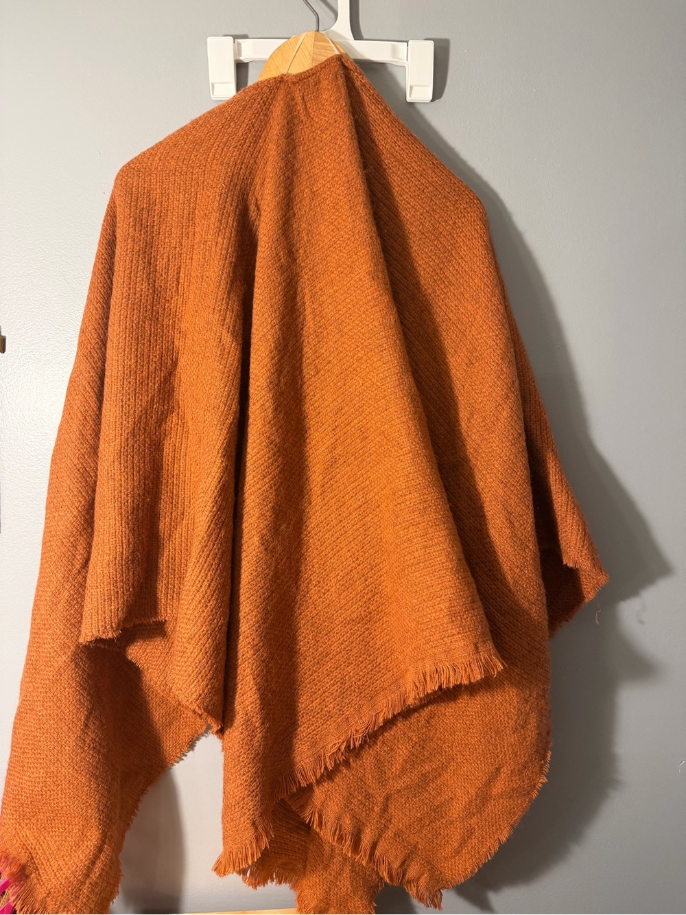 Universal Threads Cozy Rust Orange Essential Ruana - Picture 4 of 6